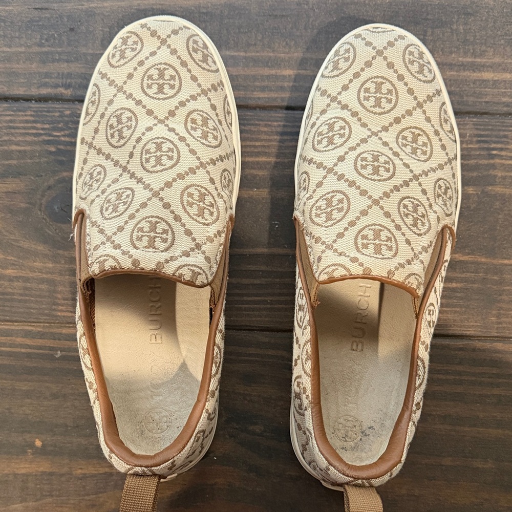 Tory Burch Beige and Brown Logo Slip-Ons